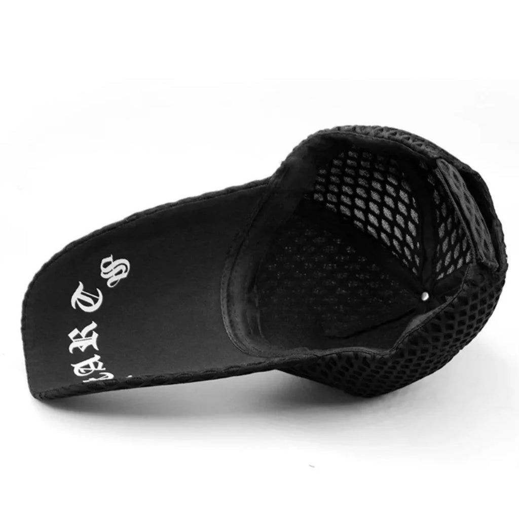 CAPPELLO BECCO OVERSIZE