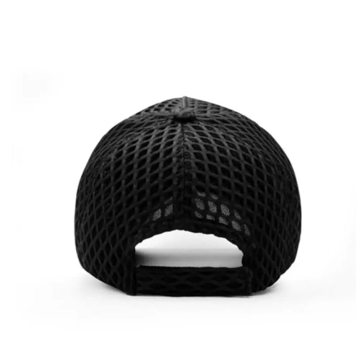 CAPPELLO BECCO OVERSIZE