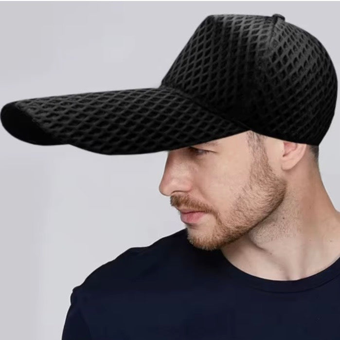 CAPPELLO BECCO OVERSIZE
