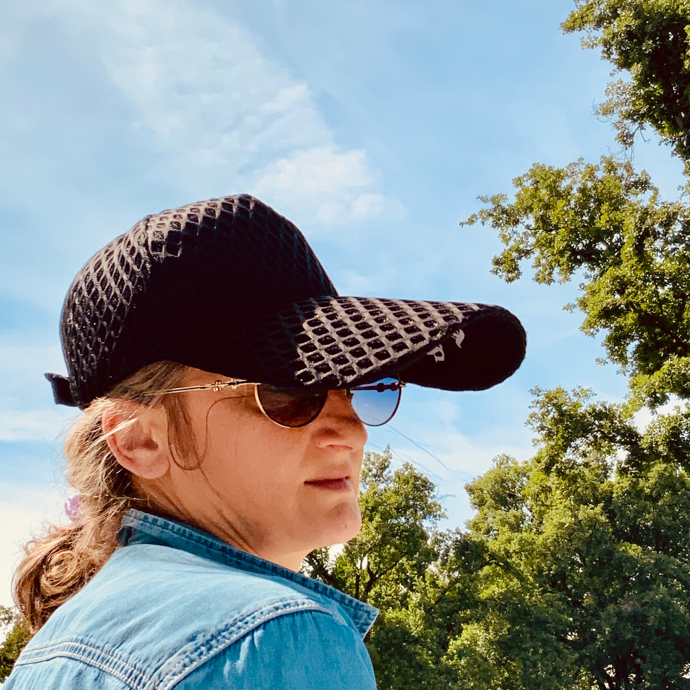 CAPPELLO BECCO OVERSIZE