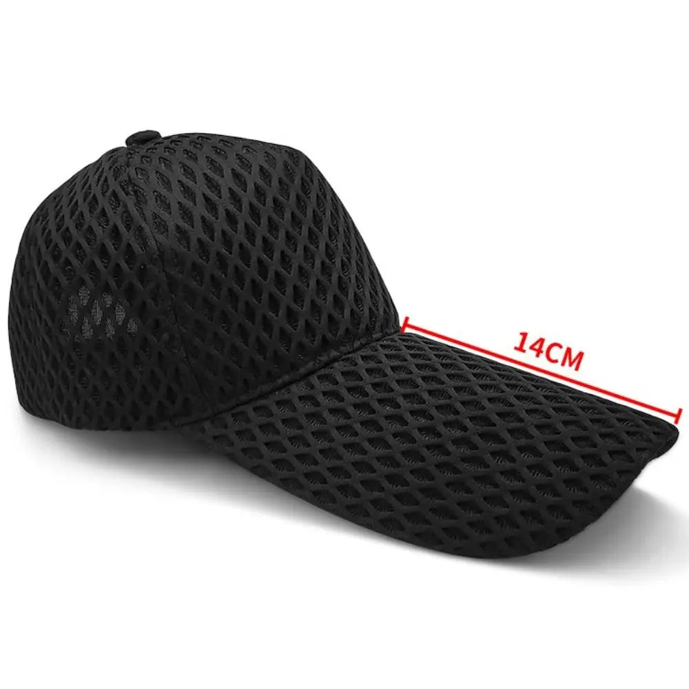 CAPPELLO BECCO OVERSIZE